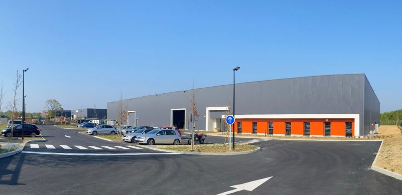 Près de Rennes (35), GSE livre le nouveau site de production de 4 000 m² de Bati Formes/MCMI
